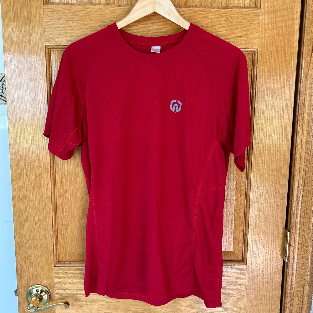 Neleus Red Lightweight Tee Size M